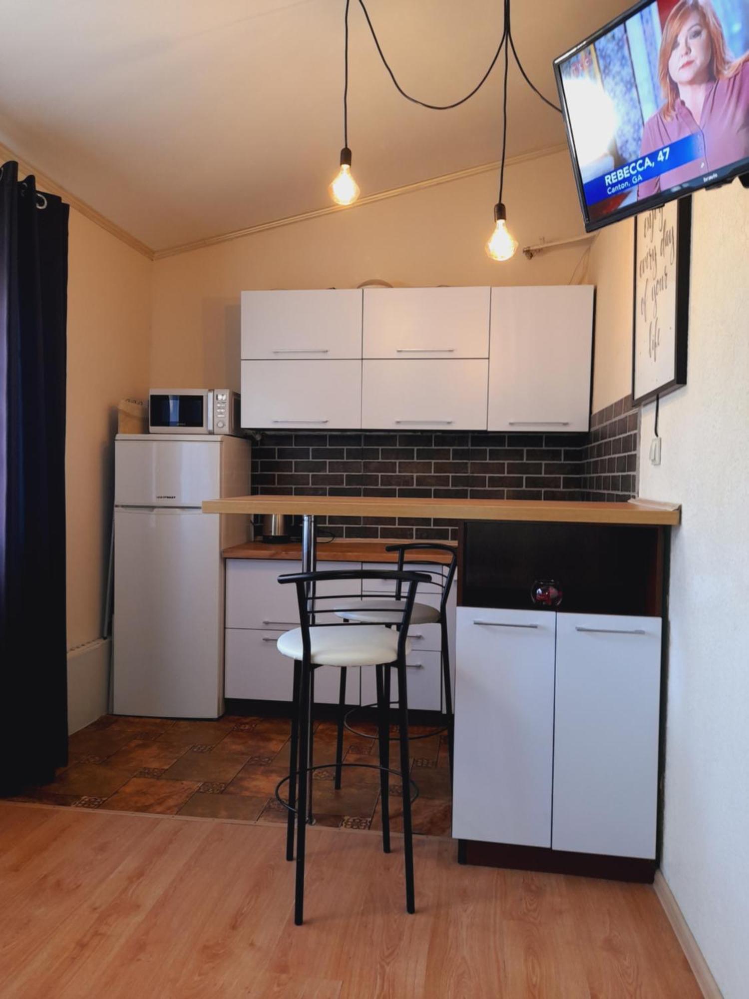 Studio Apartments In Center Mini 5 Поверх Без Ліфту อิวาโน-ฟรานกิฟสเก ห้อง รูปภาพ